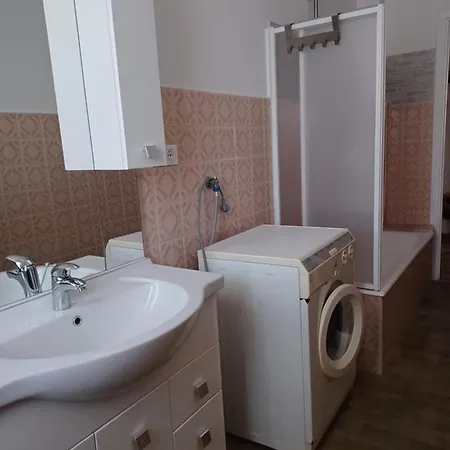 Vreni Appartement Finale Ligure
