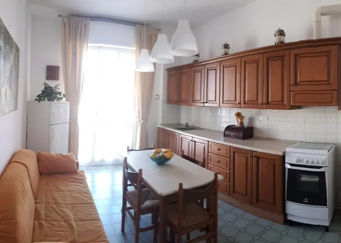 Vreni Apartmán Finale Ligure